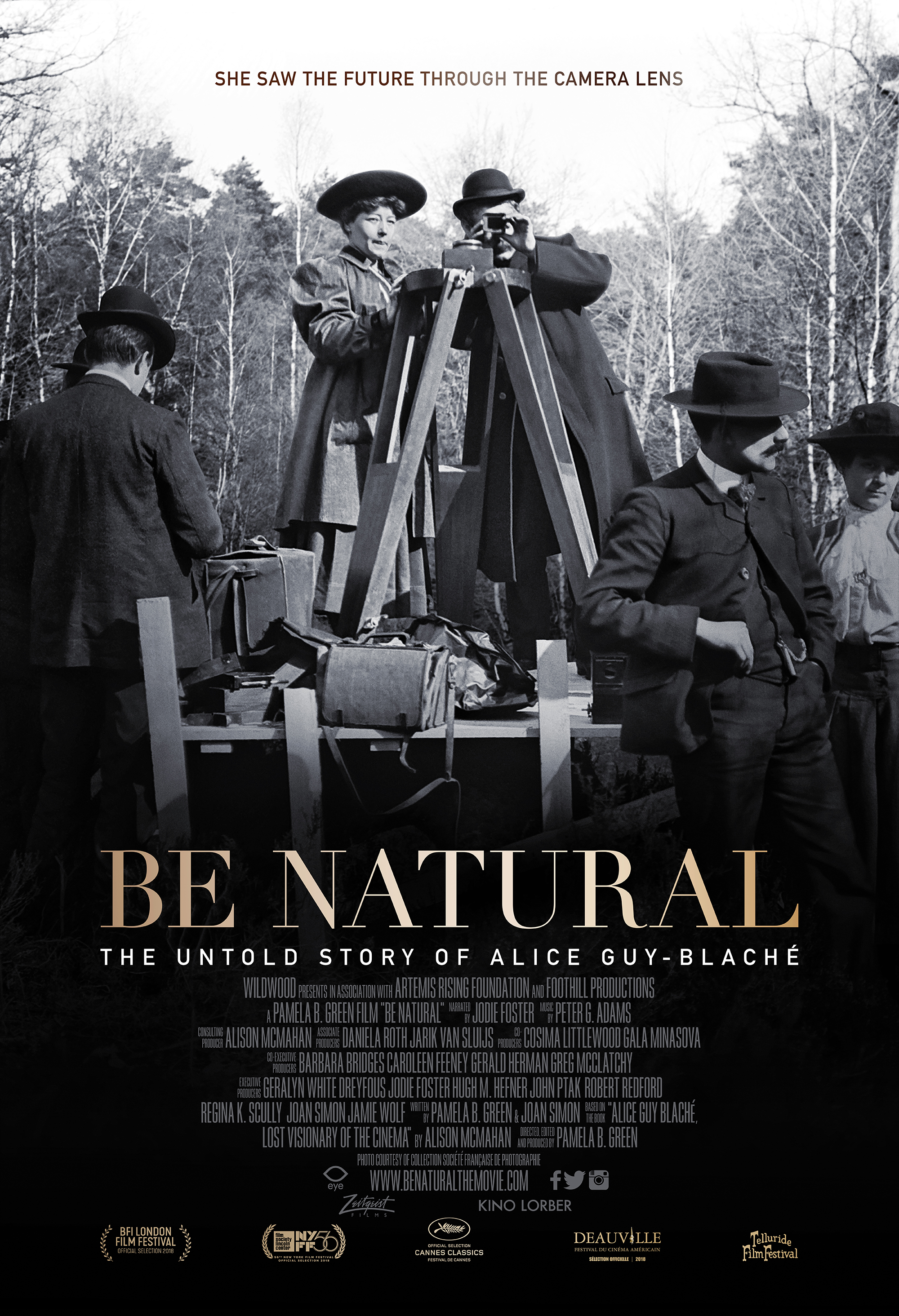 Poster originale del film <em>Be Natural: The Untold Story of Alice Guy-Blaché</em>.
<br>Fonte: <a href=https://commons.wikimedia.org/wiki/File:BN_POSTER_021219_HIGHRES.jpg>Wikimedia Commons</a>.